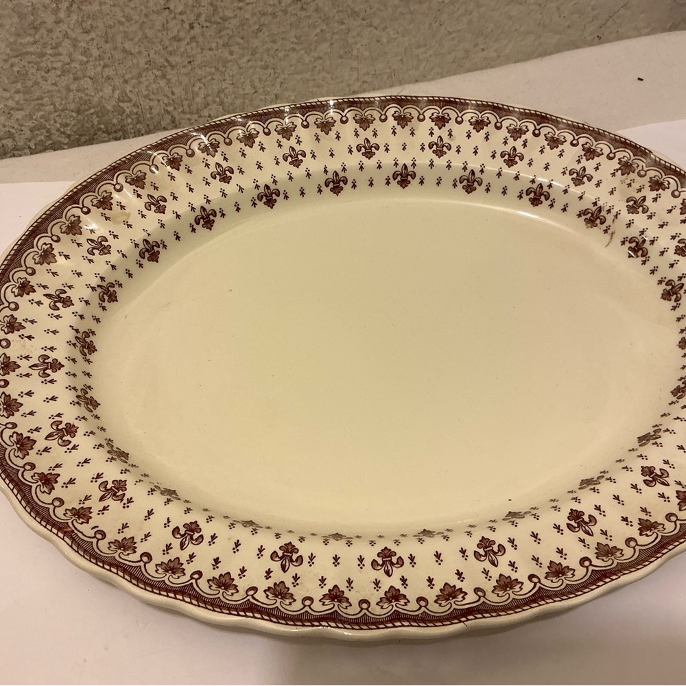 Spode Patterned oval Plate Fleur de Lys Brown (Earthenware) 12.5”x9” - Picture 2 of 6